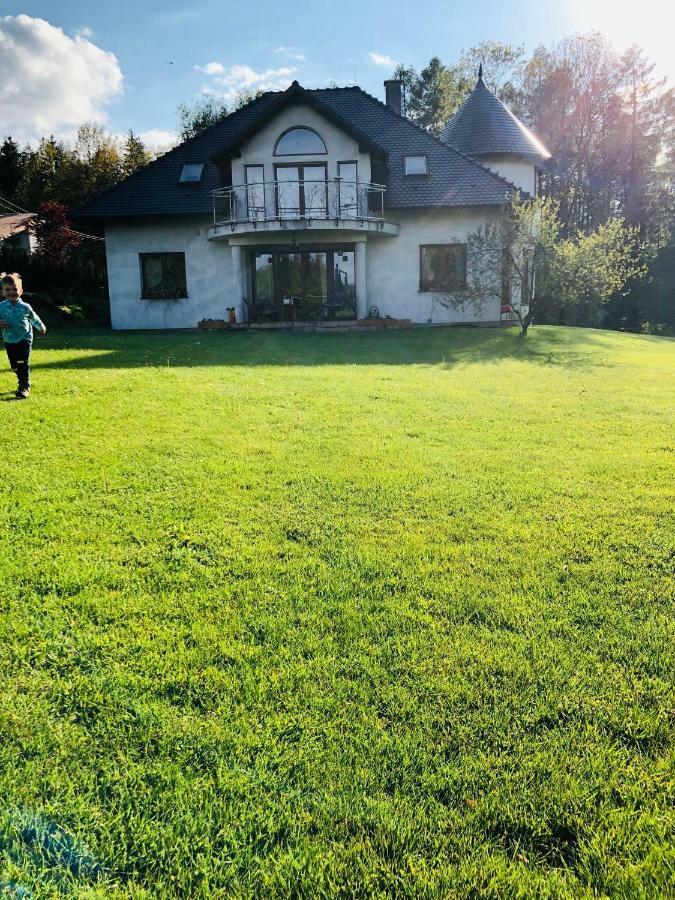 Nibylandia Dom Pod Lasem Nowa Wies Grodziska Exterior photo
